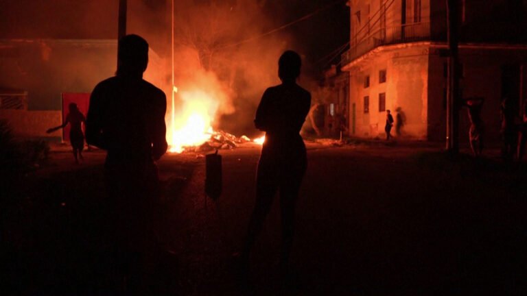 Cuba hit by protests, blackouts amid oil shortage