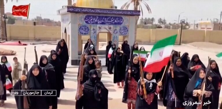 Iranian civilians get defence training | News