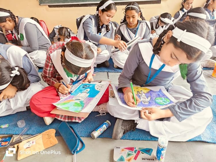 Meri Maa-pyari Maa: Registration for painting competition starts today, organized by Amar Ujala on Mother’s Day on 9th May – Meri Maa-pyari Maa: Registration for painting competition starts today, organized by Amar Ujala