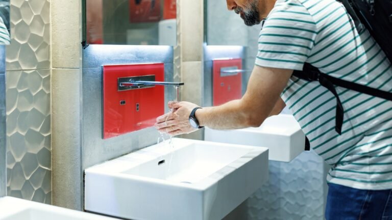 UVA students call tampon dispensers in men’s restrooms a waste of resources