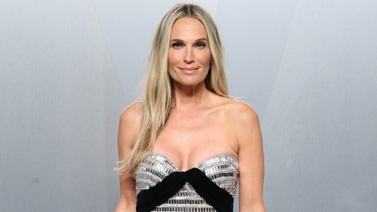 Molly Sims stuns in various bikinis for 2026 Sports Illustrated Swimsuit issue