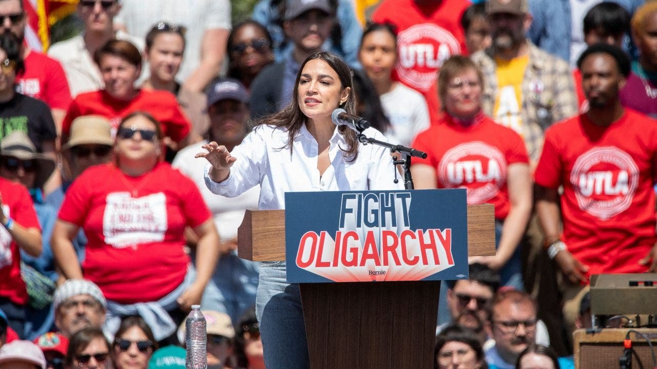 ocasio-cortez-at-a-fight-oligarchy-rally.jpg
