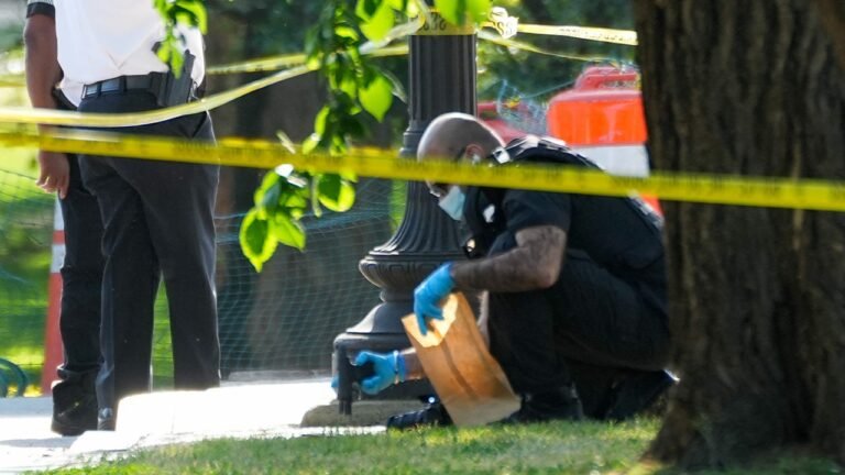 Texas man identified as suspect shot by Secret Service near White House