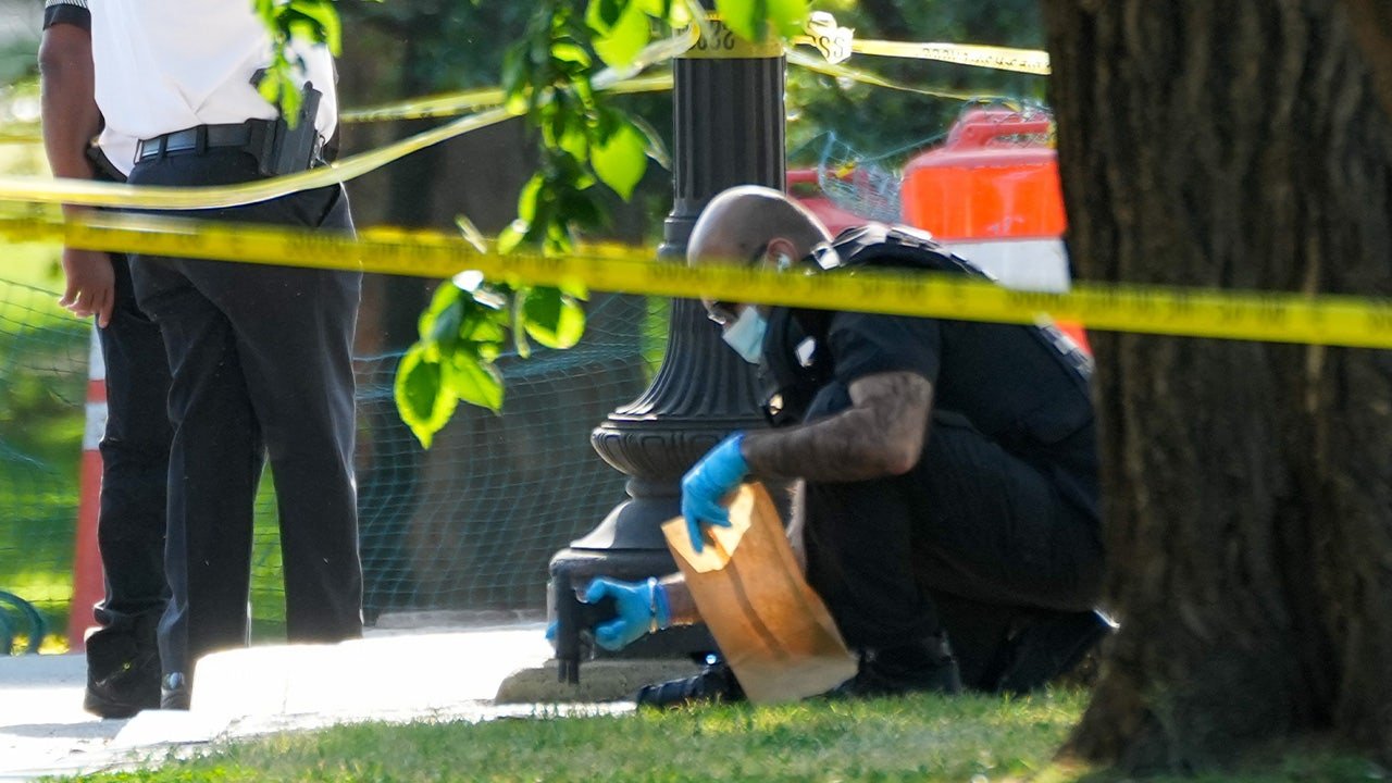 secret-service-dc-white-house-02.jpg
