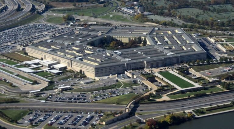 Pentagon keeps Anthropic barred despite Mythos interest • The Register