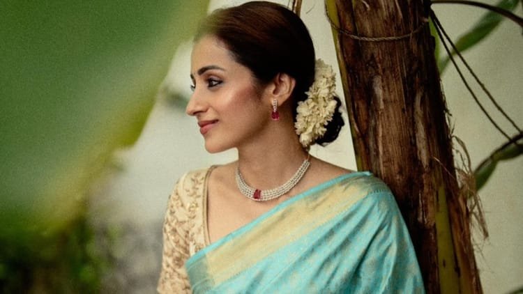 Trisha gave a strong reply to the trollers, wrote- ‘Love always..’; Trisha Krishnan Shares Cryptic Post Grabs Attention Slammed Social Media Trollers Cm Vijay Oath Ceremony