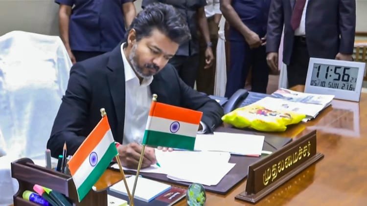 Big action of Vijay government in Tamil Nadu: 717 liquor shops near schools and places of worship will be closed, order issued – Tamil Nadu Cm C Joseph Vijay Orders Closure Of 717 Tasmac Liquor Shops Near Public Places