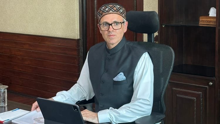 Government’s court will be held in Srinagar from today: Problems of Jammu division will be solved through Rabta, helpline number released – Jammu: Government In Srinagar From Today, Problems Of Jammu Division Will Be Solved Through Rabta
