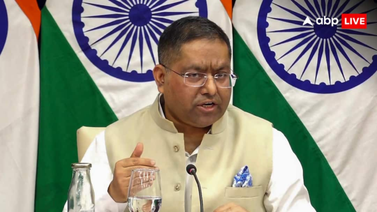 ‘Pak should not point fingers at others, look into the secret’, India’s befitting reply to Islamabad on the allegation of Karachi attack.