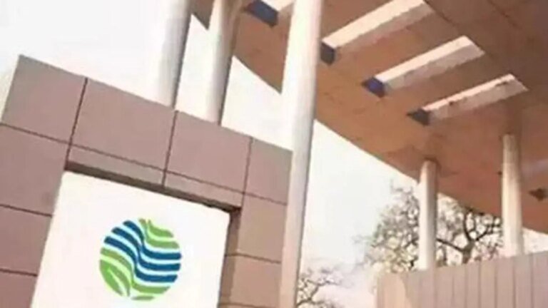 Promoter co sells Vedanta shares worth ₹2,149 crore