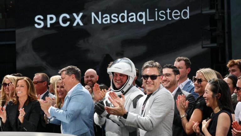 SpaceX closes debut up 19.2% as Wall Street rallies on record IPO momentum