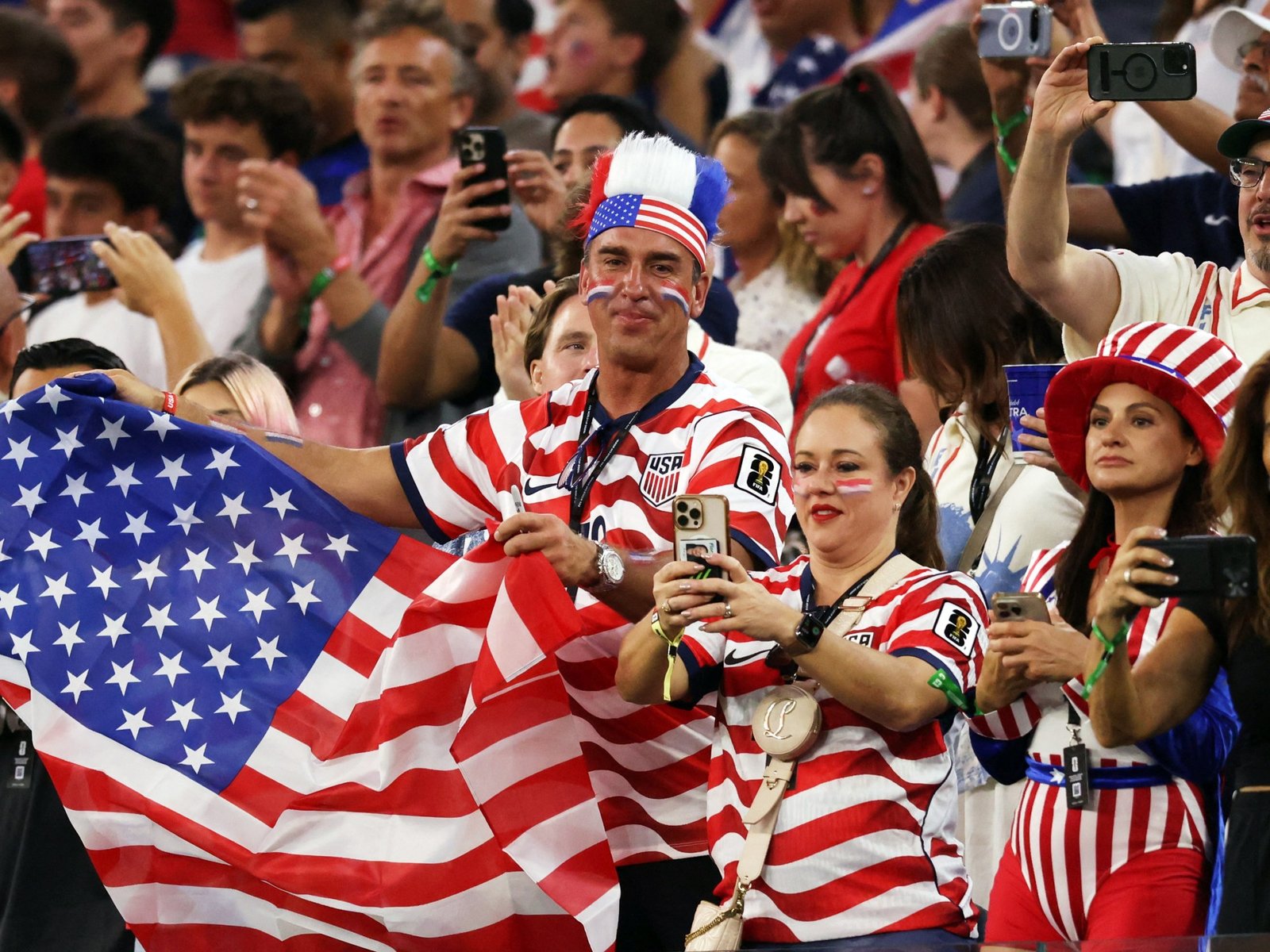 2026-06-13T033417Z_1704384862_UP1EM6D09X3NH_RTRMADP_3_SOCCER-WORLDCUP-USA-PRY-1781328229.jpg