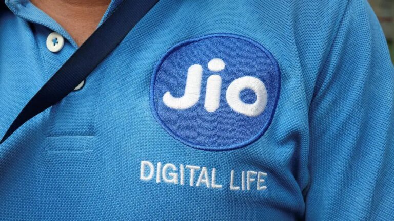 Reliance Industries jump 3%: CLSA sees highest upside at ₹1,800, brokerages upbeat on Jio IPO, AI and new energy plans