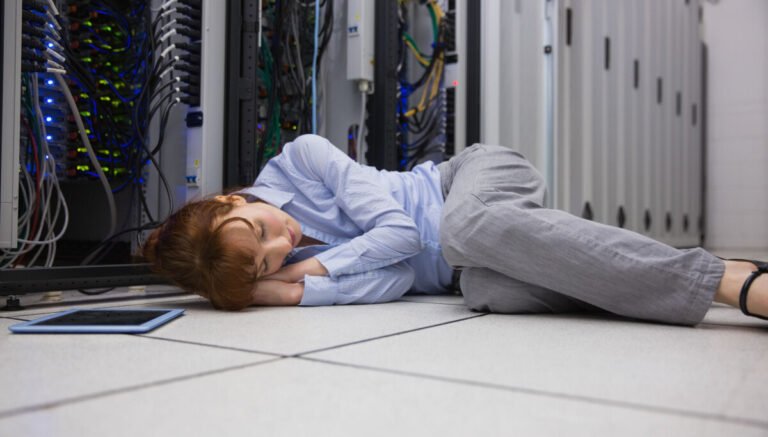 Feds snooze as US datacenter law set to lapse with no replacement in site