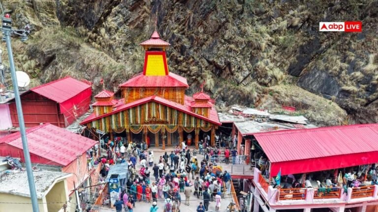 Chardham Yatra: CM Dhami strict on those spreading anarchy in Chardham Yatra, gave strict instructions to officials