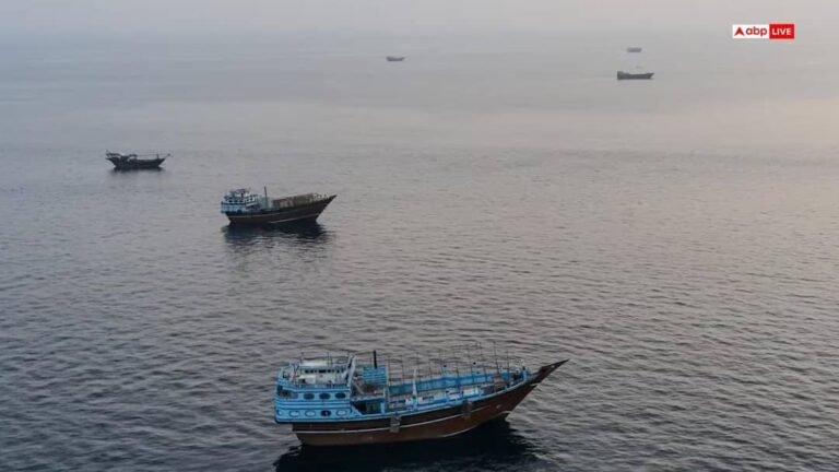 America attacks 10 Iranian targets, Navy and Air Force fire missiles, CENTCOM releases video