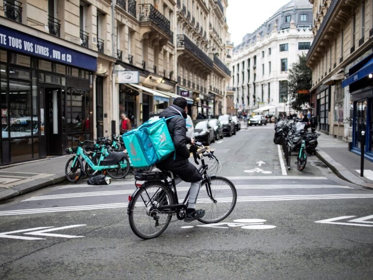 UN adopts treaty setting standards for gig economy workers | Labour Rights News
