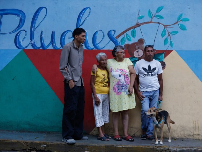 ‘We hugged each other and ran’: Venezuelans recount earthquake horror | Earthquakes News