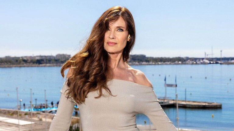 Sports Illustrated Swimsuit model Carol Alt says she was ‘on the verge of death’