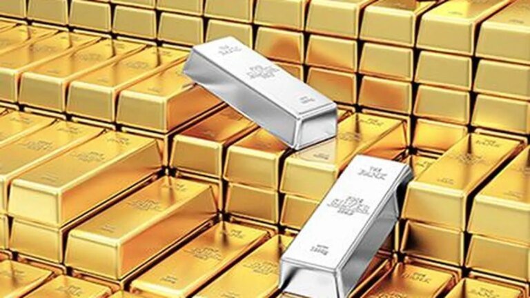 Gold, silver rebound as weak rupee, global rally revive bullion demand