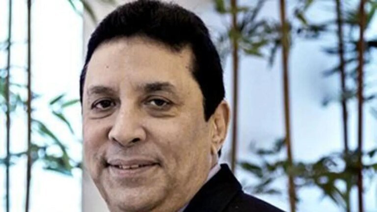 HDFC Bank shares in focus as stock turns ex-dividend, board extends Keki Mistry’s tenure as chairman