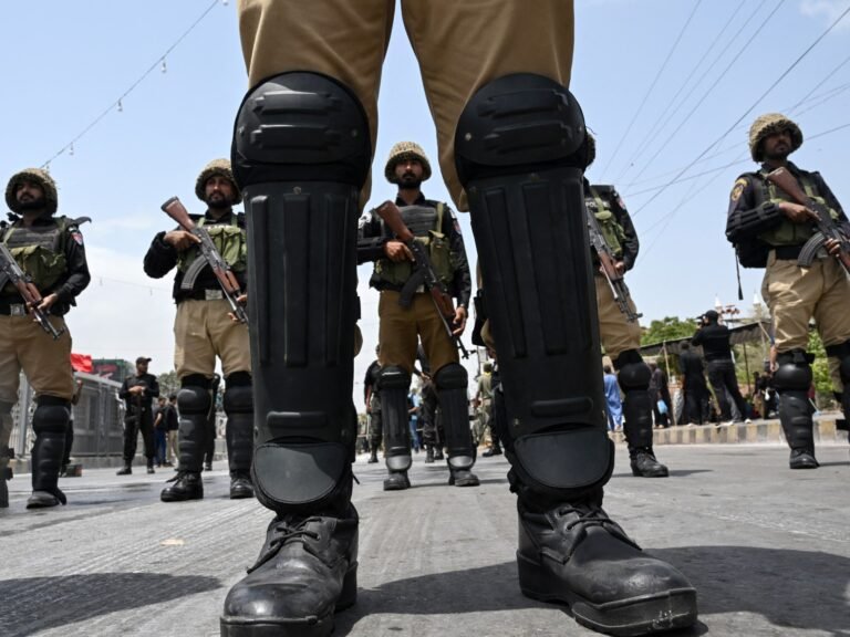 Explosion and gunfire reported in Pakistan’s Karachi | Armed Groups News
