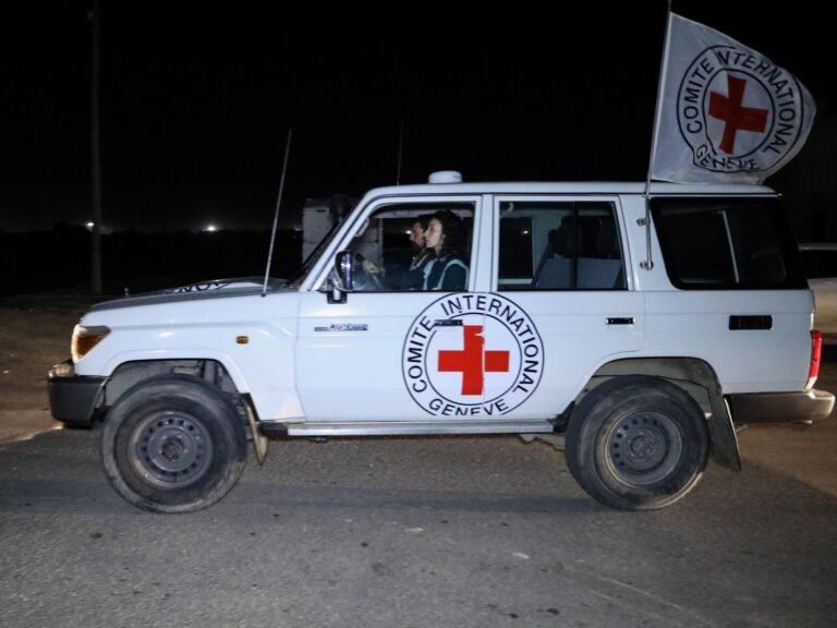 Israel must allow ICRC to visit Palestinians in prison, Supreme Court rules | Israel-Palestine conflict News