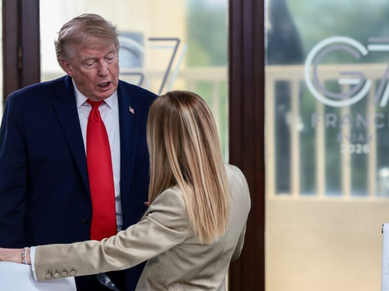 Trump insists Italy’s Meloni sought photos with him to boost popularity | Donald Trump News