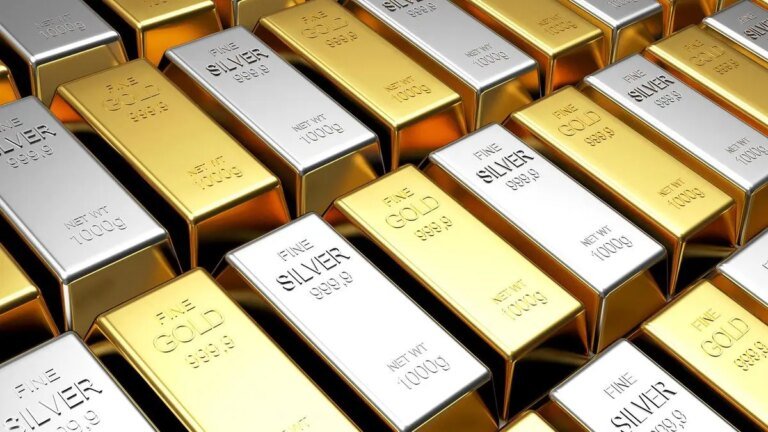 Gold drops ₹1,100, silver extends slide as oil surge stokes inflation fears