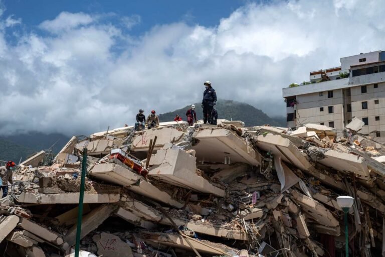 Venezuelan earthquake death toll rises amid increasingly dire search | Earthquakes News