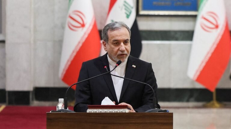 Araghchi: Strait of Hormuz remains under Iranian control for 30 days | Politics