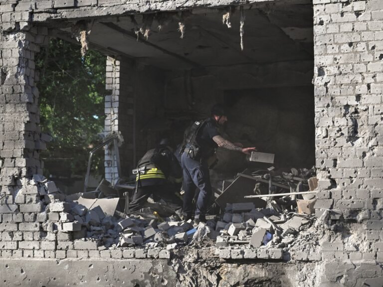Ukraine says Russian attack kills five people in Zaporizhzhia | Russia-Ukraine war News