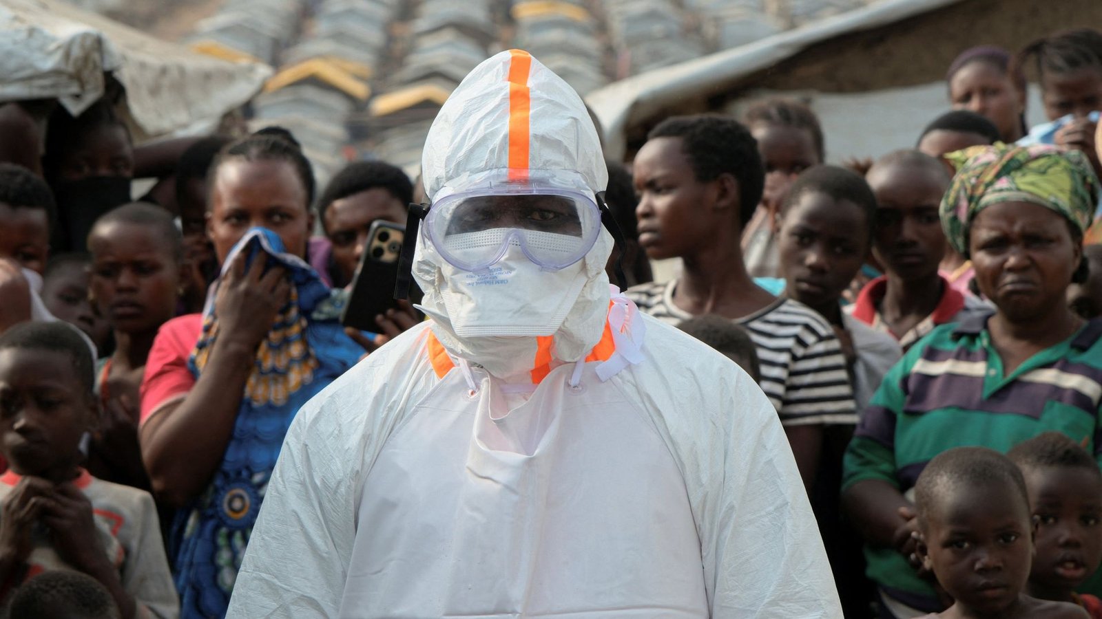 skynews-kigonze-ebola_7278479.jpg