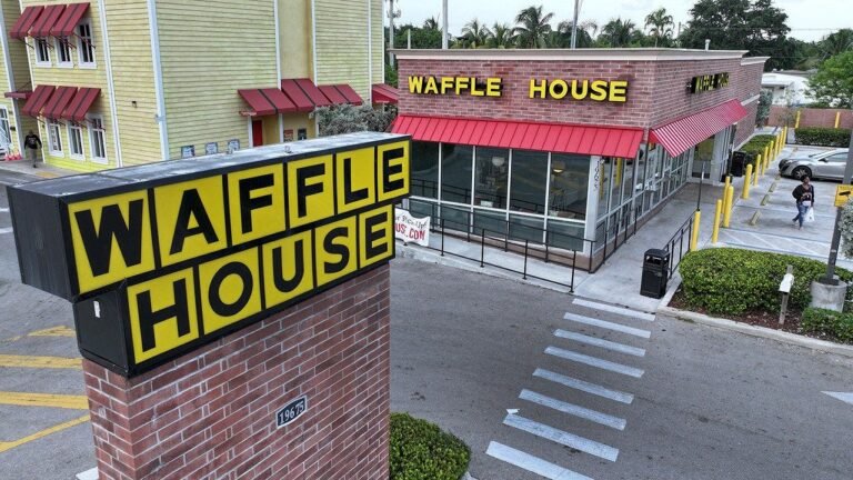 2026 World Cup fans go viral raving about American food and hospitality